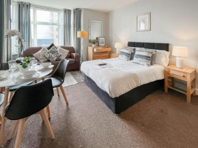Pier View Apartment 2 - Uk48502